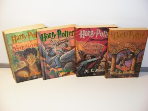 Hari Poter 1-4 Dž.K.Rouling Biblioteka Petar Pan