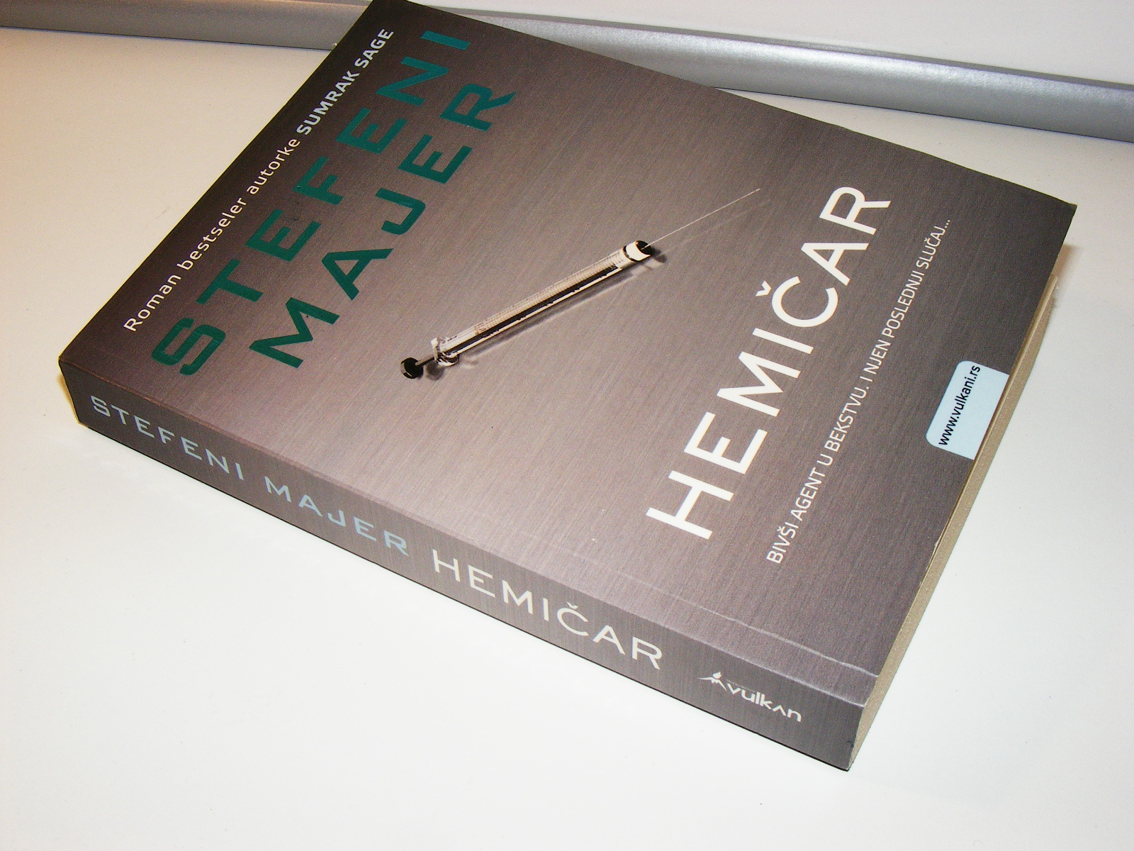 HEMIČAR Stefani Majer