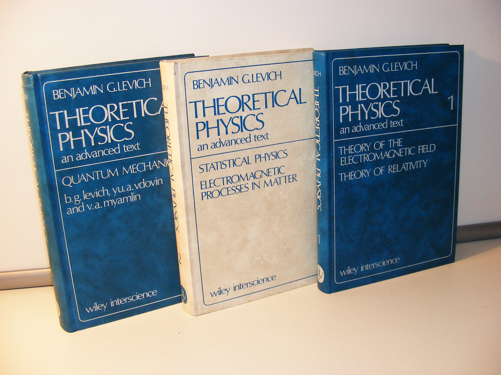 Theoretical Physics An Advanced Text Benjamin G.Levich