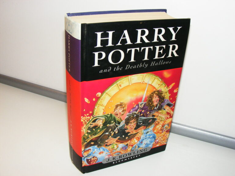 Hari Poter i relikvije smrti na engleskom, Prvo izdanje
