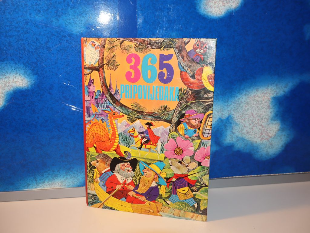 365 PRIPOVIJEDAKA