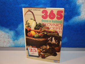 365 DANA U KUHINJI Višnja Ogrizović